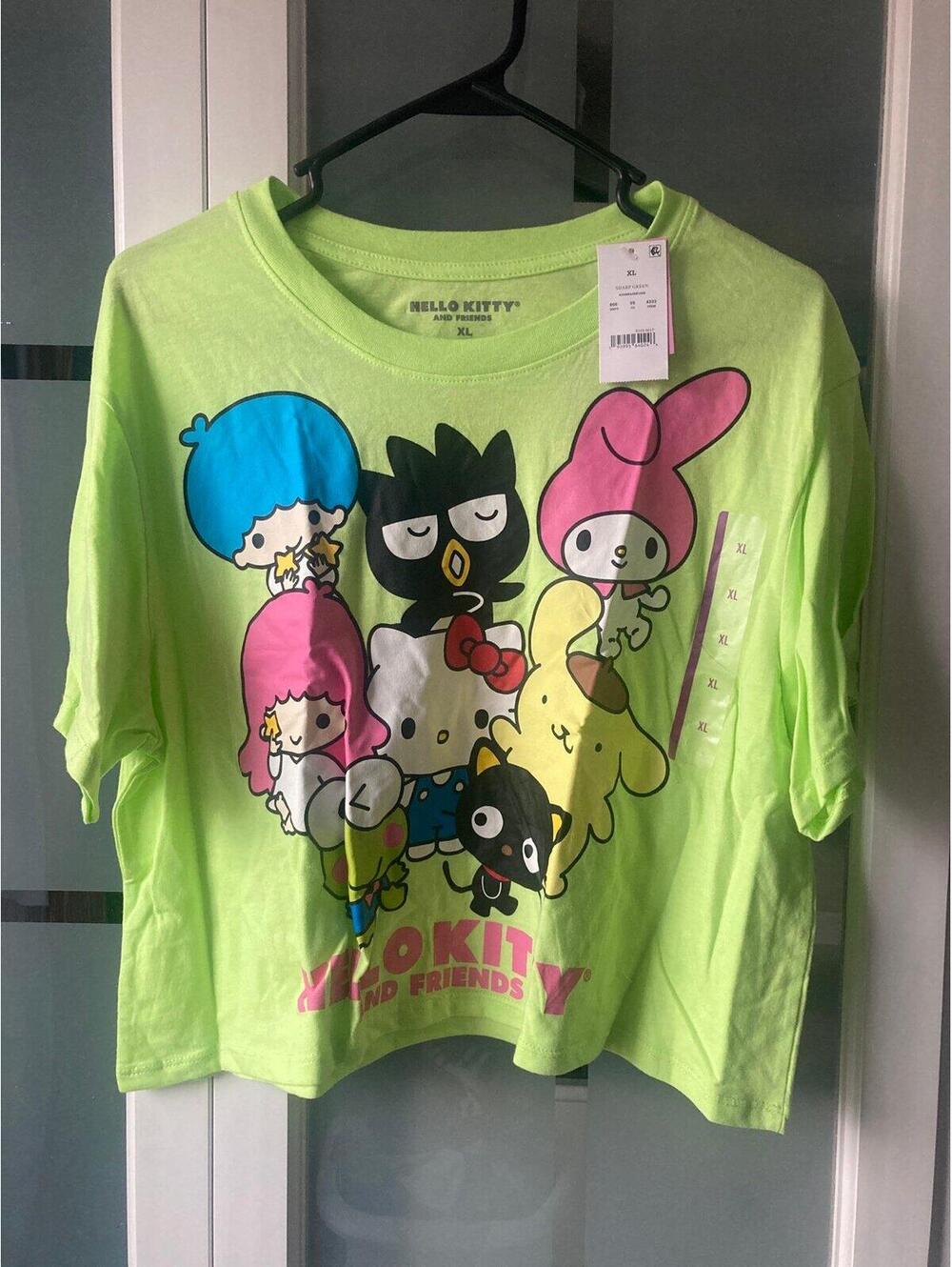 Hello Kitty Cropped Graphic Tee